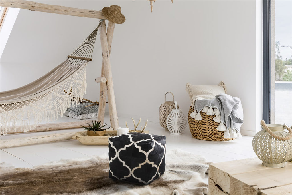 Eclipse Pouf 300