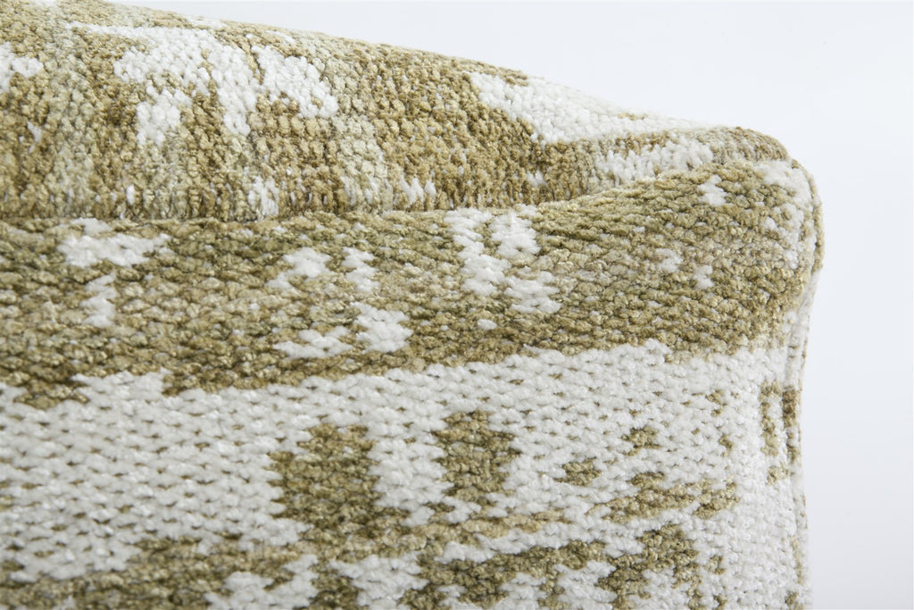 Paramount Pouf & Cushion Set 200